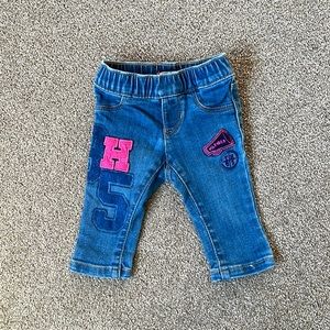 Tommy Hilfiger skinny jeans size 3-6 months. Elastic waist